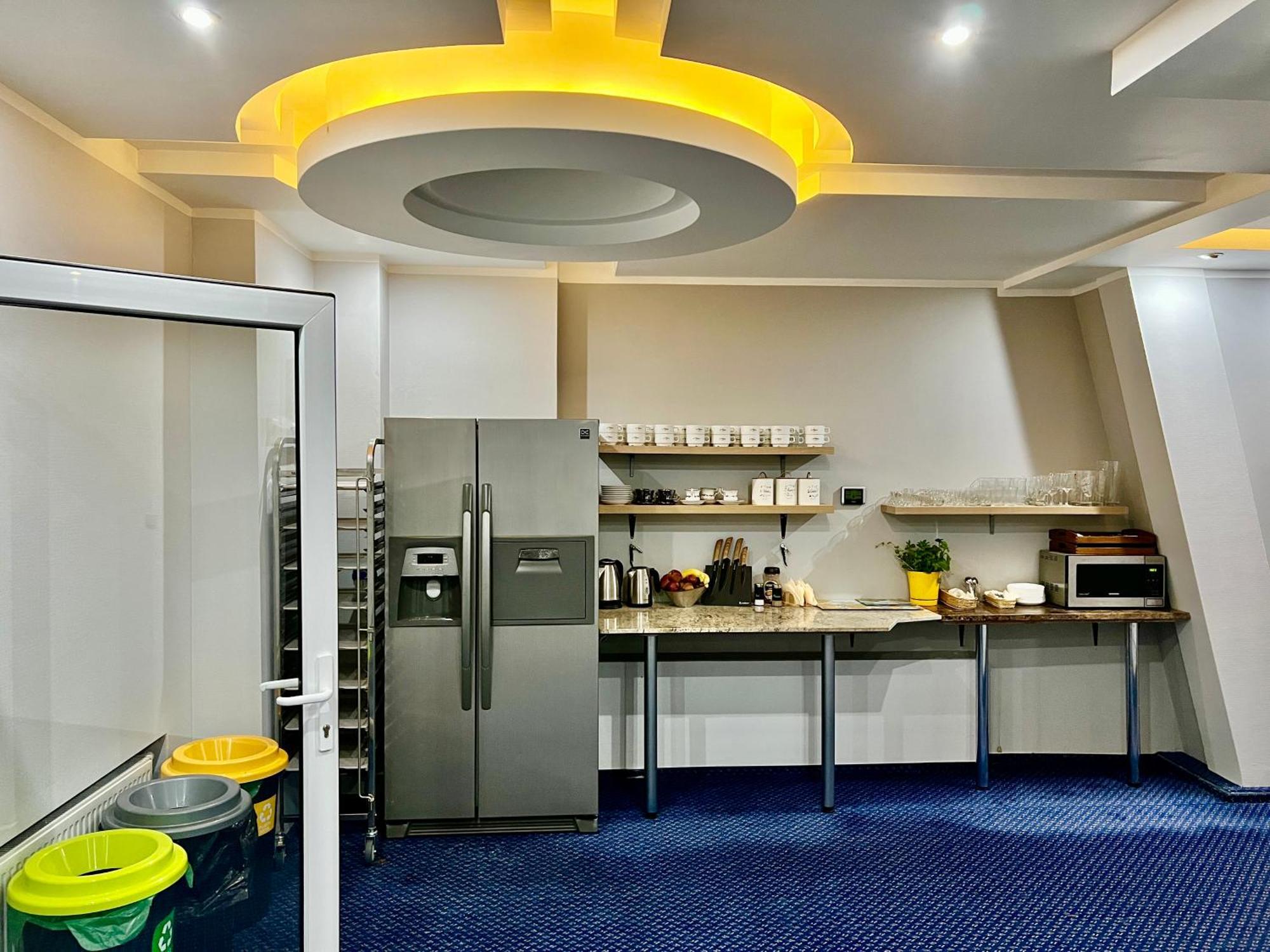 Las Slupski Apartamenty Premium: Adult-Only Retreat with Smart Entertainment Exterior photo