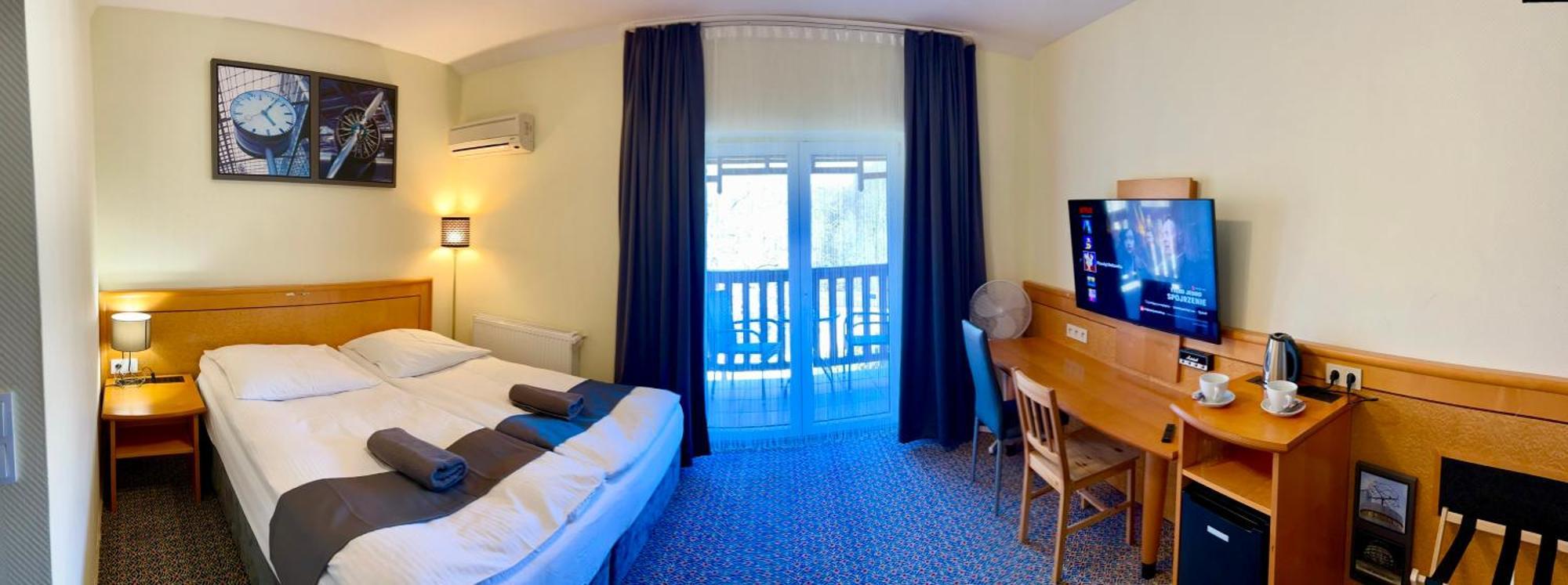Las Slupski Apartamenty Premium: Adult-Only Retreat with Smart Entertainment Exterior photo