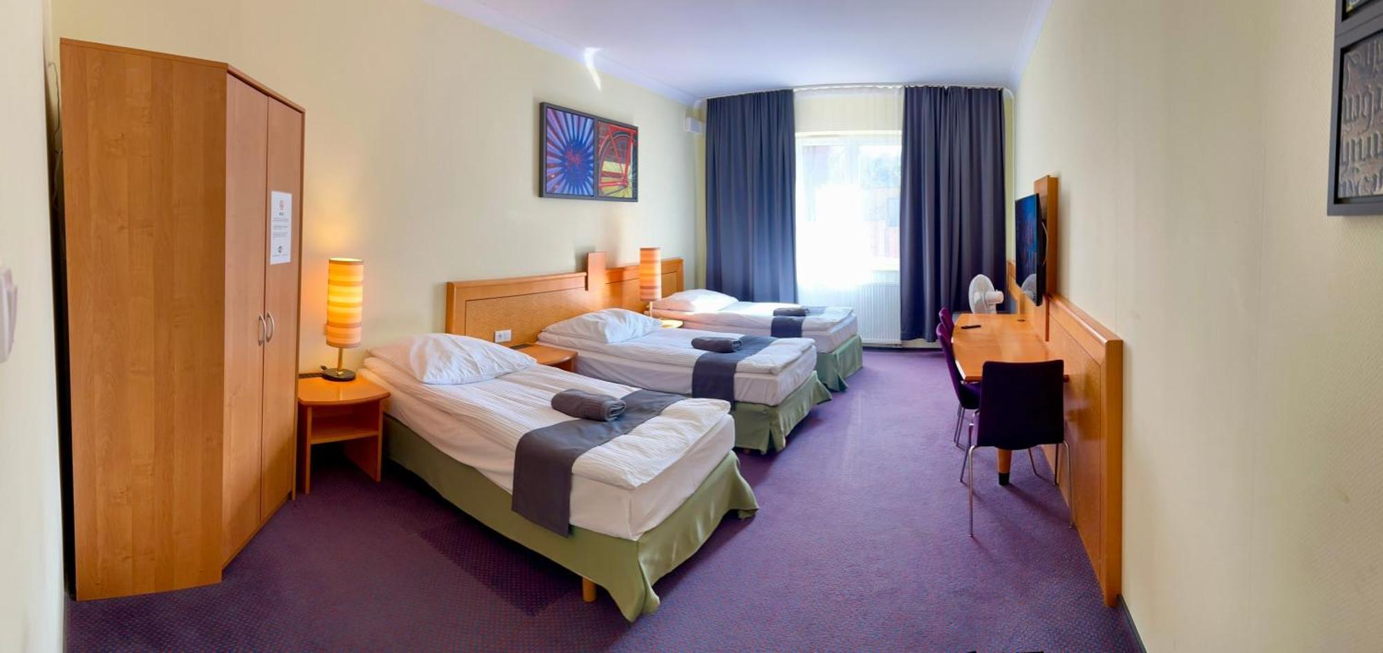 Las Slupski Apartamenty Premium: Adult-Only Retreat with Smart Entertainment Exterior photo